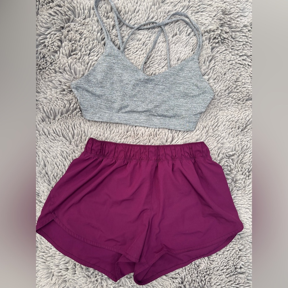 2 for$20💜Gray Sports Bra and Burgundy Shorts Set